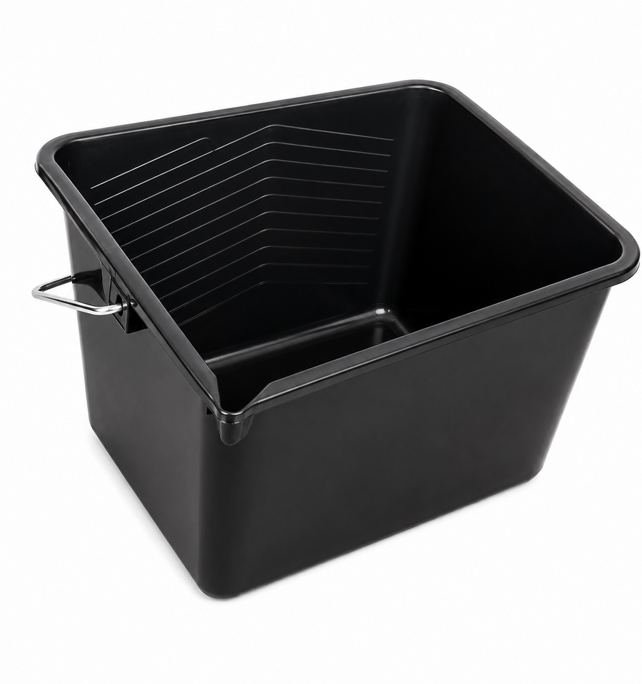 Black 8 litre paint scuttle showing pouring corner, metal handle and internal roller grid