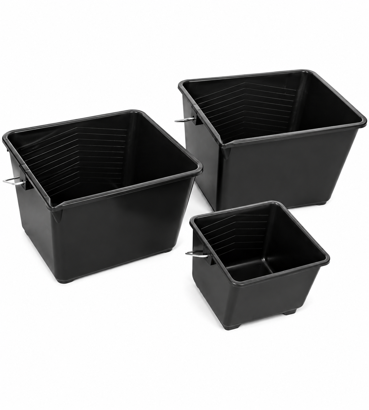 Three-piece paint scuttle set with 2.5 litre, 8 litre and 12 litre scuttles
